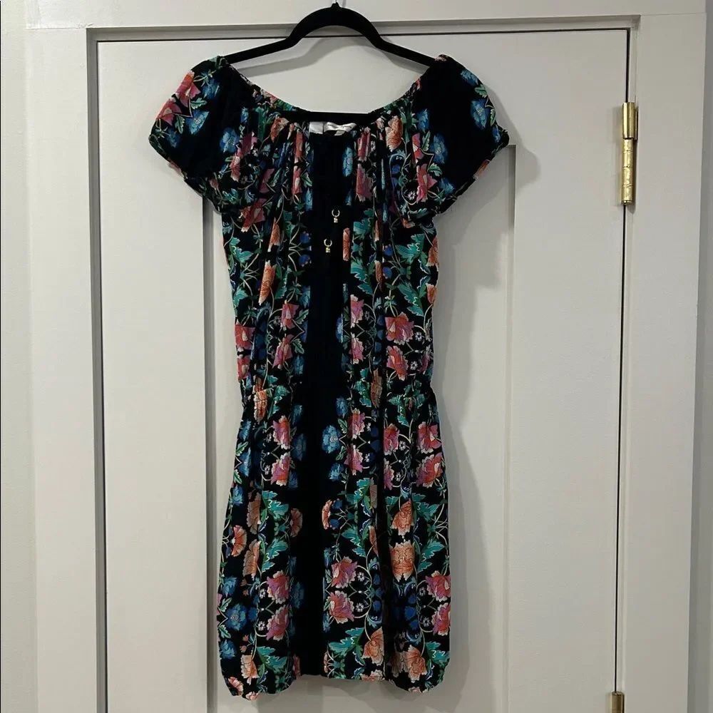Nanette Lepore Floral Cover Up, Size Large